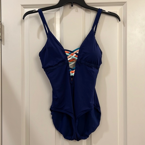 Red Carter ladies bathing suit - Picture 1 of 6